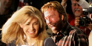 Τσακ Νόρις και Τζίνα Ο' Κέλι