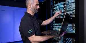 Η COSMOTE TELEKOM επενδύει σε Data Centers 