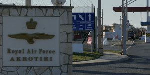 drone, βρετανική βάση