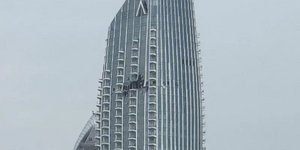 Το κτίριο στο Ντουμπάι που χτυπήθηκε από drone 