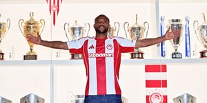 Ο Ελ Κααμπί μετά την ανανέωση του συμβολαίου του