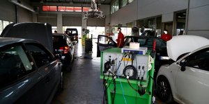 Έλεγχος οχημάτων σε ΚΤΕΟ