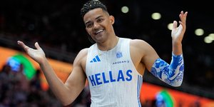 Ο Εμανουήλ Καραλής 