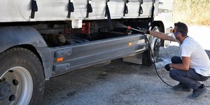 Απολύμανση οχημάτων για την αντιμετώπιση της ευλογιάς των αιγοπροβάτων