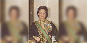  Φαρουκρού Πάρσα 