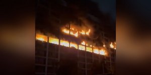 Μεγάλη φωτιά σε κυβερνητικό κτίριο στη Νότιο Αφρική