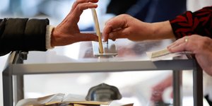 Γαλλία, δημοτικές εκλογές, αριστερά, δεξιά 