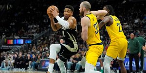 Έλαμψε μέχρι να τραυματιστεί ο Γιάννης Αντετοκούνμπο