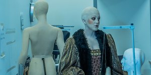 γυναικα χωρις μαλλια