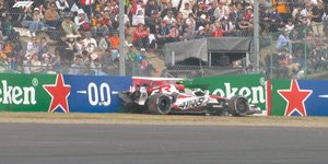 Τρομακτική σύγκρουση οδηγού της Formula 1