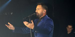 Ο Ηλίας Βρεττός μίλησε για την επίθεση που δέχθηκε από θαμώνα στην Κύπρο