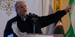 Ο πρόεδρος του Ιράν, Μασούντ Πεζεσκιάν