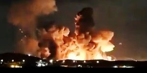 Στιγμιότυπο από το βίντεο με τους βομβαρδισμούς στο Ιράν που ανήρτησε ο Ντόναλντ Τραμπ στο Truth Social 