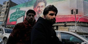 Οι ιρανικές αρχές εμποδίζουν τους πολίτες τους να πάνε στην Τουρκία