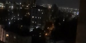 Ο Ισραηλινός στρατός κατέστρεψε την έδρα της κρατικής τηλεόρασης του Ιράν