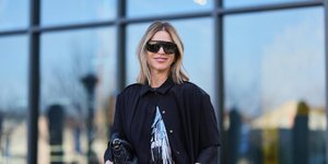 Η κομψή εναλλακτική στο φόρεμα για ανοιξιάτικους γάμους: 5 σύνολα φούστα-μπλούζα από τα Zara