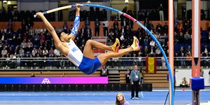 Ασημένιο μετάλλιο ο Καραλής στο Παγκόσμιο Πρωτάθλημα κλειστού στίβου