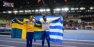 Καραλής και Ντουπλάντις πανηγυρίζουν τα μετάλλιά τους