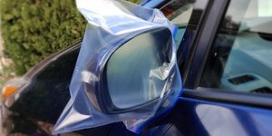 Προστασία καθρέπτη αυτοκινήτου με ειδική σακούλα 