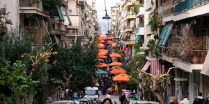 λαικη τεντες