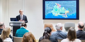 Από την παρουσίαση της Lamda Developement