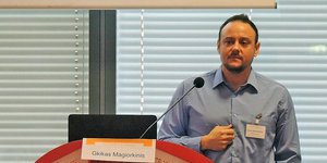 Γκίκας Μαγιορκίνης, γρίπη των πτηνών 