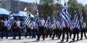 Μαθητική παρέλαση στη Θεσσαλονίκη για την 25η Μαρτίου