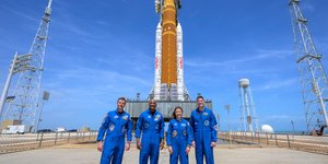 To πλήρωμα της αποστολής Artemis II της NASA στη Σελήνη