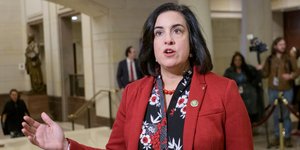 ΗΠΑ: Βουλευτής των Ρεπουμπλικάνων από τη Νέα Υόρκη ζητά οριστική άρση του εμπάργκο όπλων προς την Κύπρο