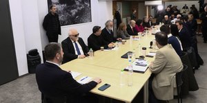 Στιγμιότυπο από τη συνεδρίαση της Πολιτικής Γραμματείας του ΠΑΣΟΚ