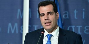 Ο Θάνος Πλεύρης σε μικρόφωνο