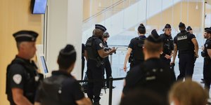 Γαλλία, ναρκωτικά, γυναίκες, διουρητικά 