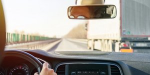 Οδήγηση σε αυτοκινητόδρομο 