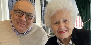 Η Rosalyn Engelman γνώρισε τον άνθρωπο με τον οποίο θα περνούσε σχεδόν ολόκληρη τη ζωή της όταν ήταν μόλις 15 ετών / FACEBOOK