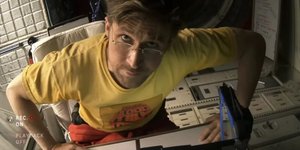 Η ταινία, με πρωταγωνιστή τον Ράιαν Γκόσλινγκ, κυκλοφόρησε σε πάνω από 4.000 αμερικανικές αίθουσες και ξεπέρασε σημαντικά τις αρχικές προβλέψεις της αγοράς / ΑΜΑΖΟΝ