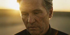 Ο Kilmer είχε επιλεγεί για τον ρόλο του Father Fintan, ενός καθολικού ιερέα και πνευματικού καθοδηγητή με δεσμούς με τις ιθαγενείς κοινότητες της Αμερικής / IMDB