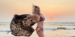 Σμαράγδα Καρύδη