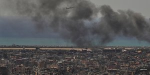 Εκρήξεις στη Μέση Ανατολή /