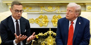 Ο Φινλανδός πρόεδρος Αλεξάντερ Στουμπ με τον Ντόναλντ Τραμπ, σε παλιότερη επίσκεψή του στον Λευκό Οίκο