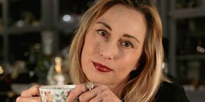 Μια γυναίκα, 10.000 αρώματα: Η πιο ιδιαίτερη βιβλιοθήκη στον κόσμο