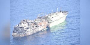 Το κατεστραμμένο ρωσικό δεξαμενόπλοιο Arctic Megataz