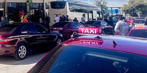 Ταξί στην Πάτρα