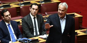Ο Μάκης Βορίδης κατά τη συζήτηση για τον ΟΠΕΚΕΠΕ