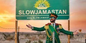 Η Δημοκρατία του Slowjamastan αποτελεί ένα από τα πιο παράξενα  παραδείγματα σύγχρονης... μικρο-κρατικής φαντασίας, δημιούργημα ενός ντόπιου dj / INSTAGRAM