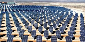 Φωτοβολταϊκό πάρκο / Φώτο: Pixabay