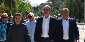 Επίσκεψη Μητσοτάκη στα έργα στην Βασιλίσσης Ολγας