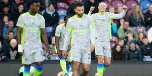 H Μάντσεστερ Σίτι νίκησε εκτός έδρας με σκορ 1-0 την Μπέρνλι και ανέβηκε πάλι στην κορυφή της Premier League