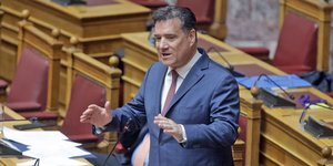 Άδωνις Γεωργιάδης