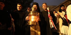 Στο Μετόχι του Πανάγιου Τάφου στην Πλάκα το Άγιο Φως