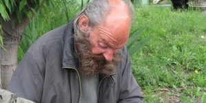 Οπαδός της Βασιλείας χάθηκε στο γήπεδο και κατέληξε άστεγος